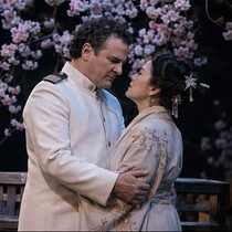 as Gabriele Adorno, with Angela Gheorghiu as Amelia in "Simon Boccanegra", Metropolitan Opera, 2007